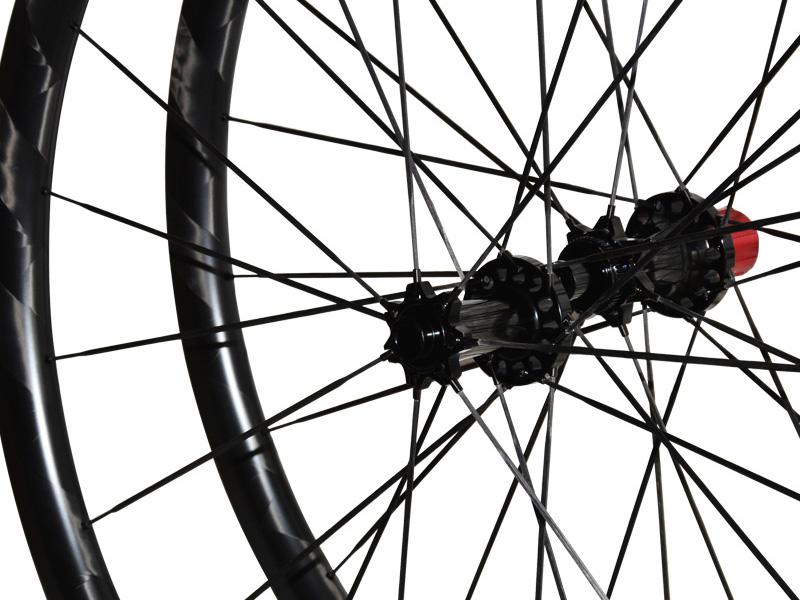 carbon fiber spokes road wheels